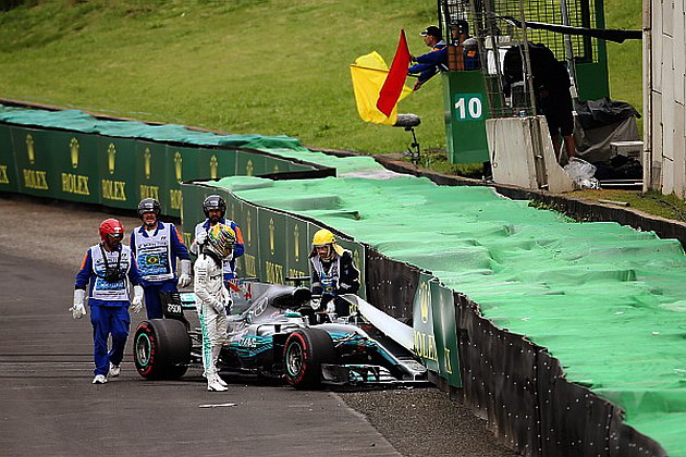 lewis hamilton mercedes